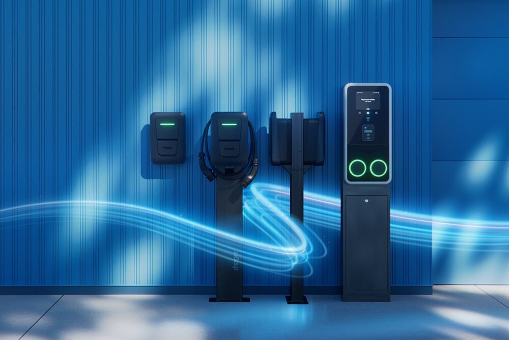 Gamme de bornes de recharge Hager : murale, sur pied et borne tertiaire
